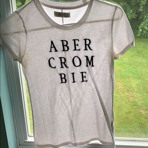 Abercrombie & Fitch Tops - Slim Git White Abercrombie Tee Abercrombie & Fitch Tops - Slim Git White Abercrombie Tee